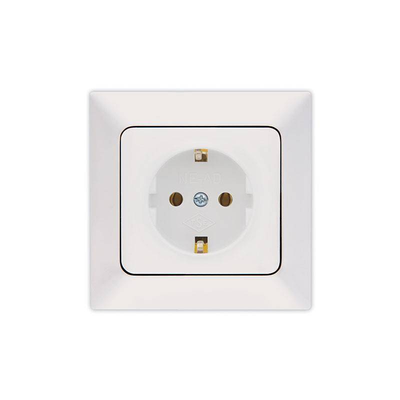 EUROLAMP 152-16000 Πρίζα Σούκο 16A Λευκή 0013227 EUROLAMP 152-16000 Πρίζα Σούκο 16A Λευκή 0013227