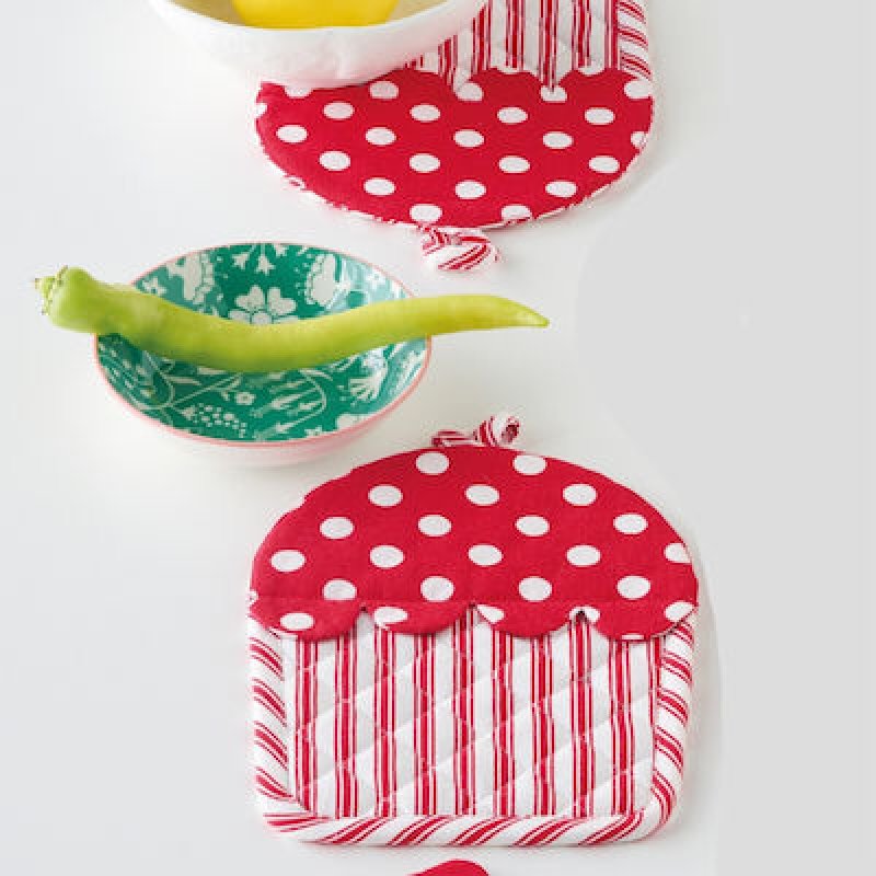 KENTIA Cupcake Σετ 2 Τεμ Πιάστρες Κουζίνας 2(17Χ25) 0038358 KENTIA Cupcake Σετ 2 Τεμ Πιάστρες Κουζίνας 2(17Χ25) 0038358