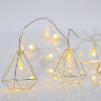 EUROLAMP 600-11265 Σειρά Μπαταρίας, 10 LED Θερμά Λευκά Με Ασημένια Μεταλλικά Διακοσμητικά, Ανα 15 εκ, IP20 0020258